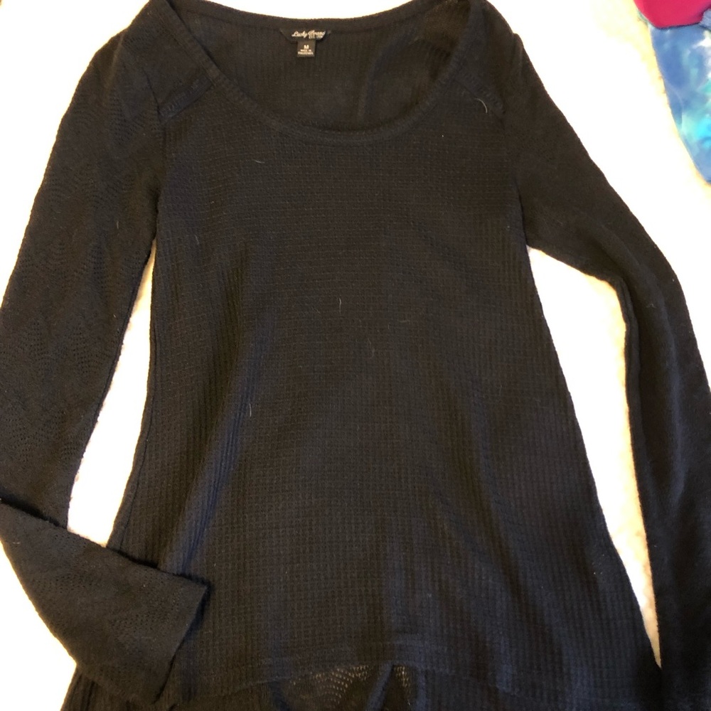 black shirt